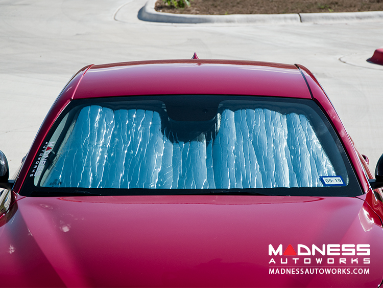 Maserati Quattroporte Sun Shade/ Reflector - Custom Auto Shade 